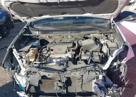 2017 Toyota Rav4 Se z USA, uszkodzony, nr VIN JTMNFREV3HJ141082